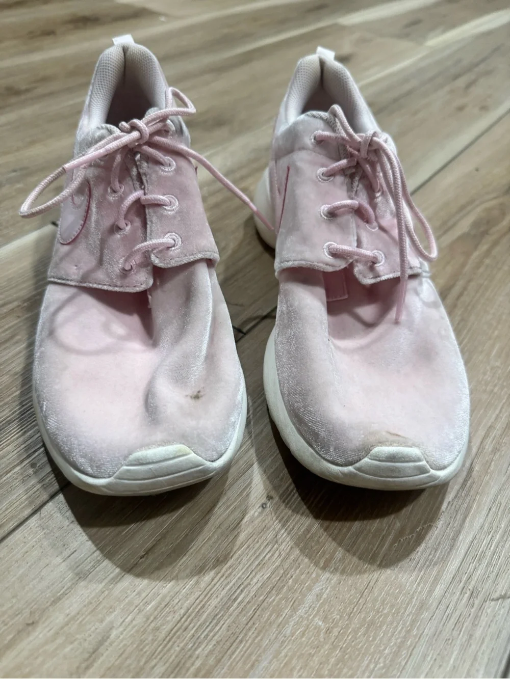 Nike Pink Roshe Girls Sneakers